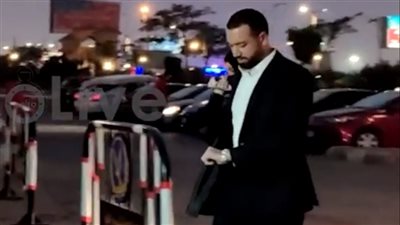 بث مباشر | معز مسعود وحلا شيحة أول الحاضرين.. بدء عزاء الراحلة سهير البابلي بمسجد الشرطة بـ أكتوبر