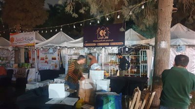 رئيس قطاع الإرشاد الزراعي يتفقد الاستعدادات النهائية لمهرجان العسل المصري بحديقة الأورمان 