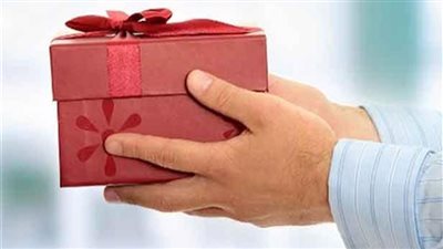 ما حكم رد الهدية وهل ينافي الهدي النبوي؟.. الإفتاء توضح