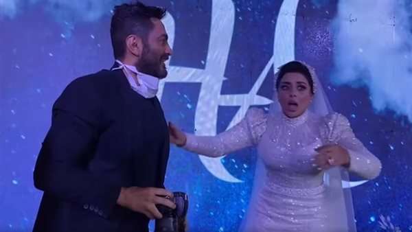 تامر حسني والبلوجر