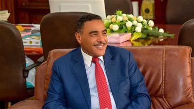 بث مباشر | بعد تحسن حالة الطقس.. محافظ مطروح يقرر انتظام الدراسة غدًا بكافة المراحل التعليمية