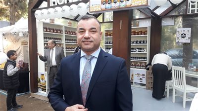رئيس اتحاد النحالين العرب: مصر تصدر 300 طن سنويًا من العسل الصافي