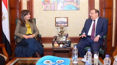 وزيرة الهجرة تتابع أعمال مبادرة أصلك الطيب في الفيوم بإسهامات المصريين بالخارج