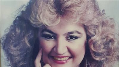 ابنة الإعلامية منيرة يوسف تكشف موعد ومكان جنازة والدتها