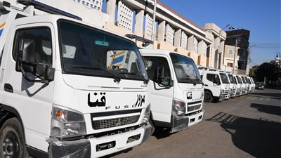 بتكلفة تتخطى 6 ملايين جنيه.. معدات جديدة لدعم منظومة النظافة والتجميل بقنا 