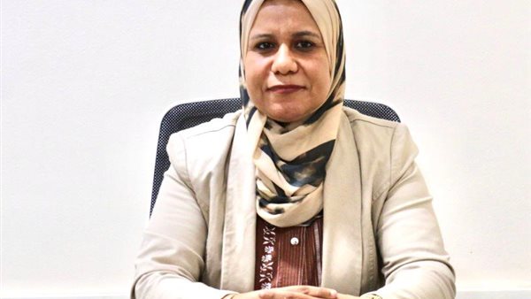  رقية الهلالي عضو