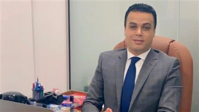 من هو الدكتور محمد الحسيني الأكثر تأثيرًا في قائمة كلاريفيت العالمية؟