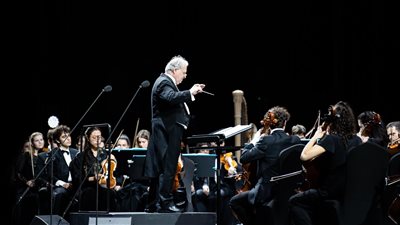 مقطوعات الأوبرا الإيطالية تسحر زوار مسرح دبي ميلينيوم بـ إكسبو | صور