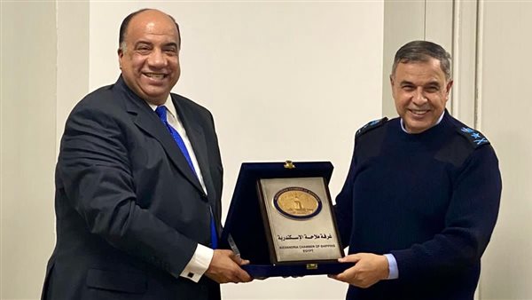 الفريق أحمد خالد