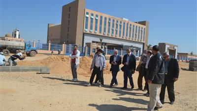 رئيس جهاز العاشر من رمضان يوجه بسرعة تنفيذ مشروع سكن لكل المصريين