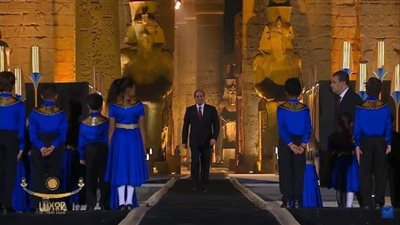 مصطفى وزيري: من مصر بدأت الحضارة.. واليوم أشرقت الأقصر على العالم بثوبها الجديد