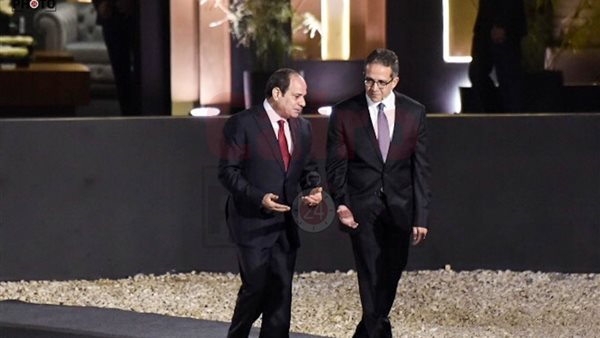 السيسي وخالد العناني