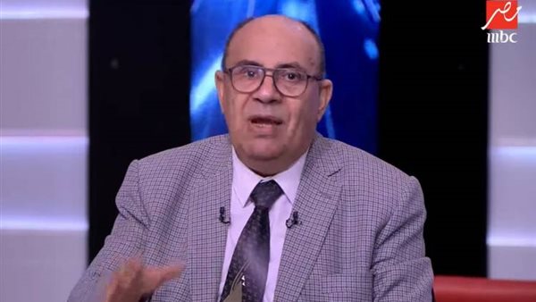 الدكتور مبروك عطية