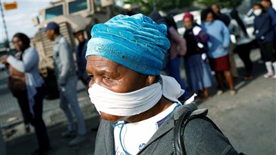 كان مفاجأة لنا.. بيان جديد من وزارة الصحة في جنوب إفريقيا بشأن متحور كورونا الجديد