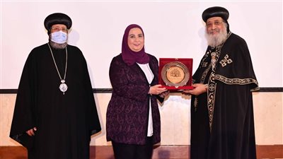 البابا تواضروس الثاني يشهد احتفالية نحن قادرون في المركز الثقافي القبطي