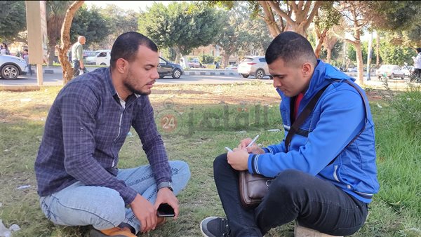 الشاب خلال حديثه