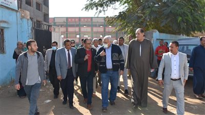 الكشف على 250 مواطنا في قافلة لجامعة السادات بقرية شما بالمنوفية | صور