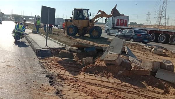 أعمال التطوير بطريق