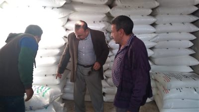 وكيل زراعة الفيوم: صرف 50% من الأسمدة بصفة مؤقتة لمن لم يتم إصدار كارت فلاح له