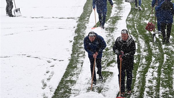 الثلوج في ملعب تيرف