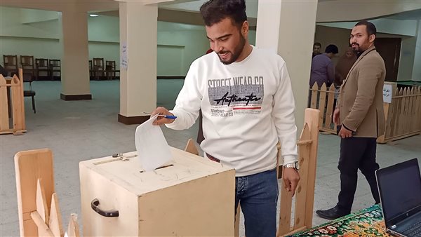 تصويت الطلاب