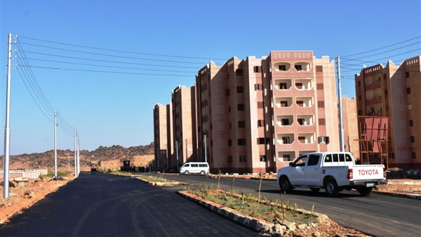 عمارات خالية للسكان