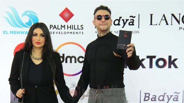 أحمد الفيشاوي وزوجته