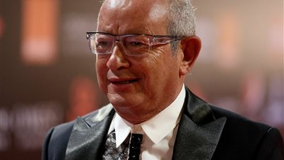 نجيب ساويرس يُعلن عدم الدخول في أي استثمارات جديدة: في طريقي للمعاش | فيديوجراف