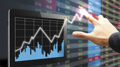 خبير مصرفي: تطبيق الإصلاح الاقتصادي أنقذ مصر من تداعيات كورونا السلبية | فيديو