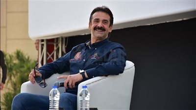 بعد تسلمه جائزة باسمها.. كريم عبد العزيز: في بداية مشواري فاتن حمامة قالت لي أقعد في البيت