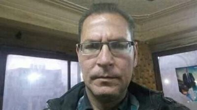 المئات يستعدون لتشييع جثمان معُلم لقي مصرعه أسفل سيارة نقل أمام مدرسته بالمنوفية