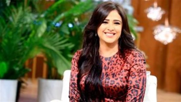 ياسمين عبد العزيز