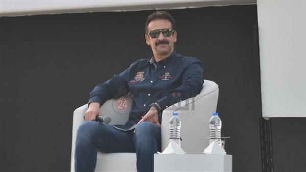 كريم عبد العزيز