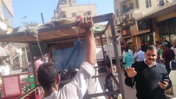 رفع إشغالات الطريق