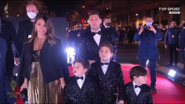 وصول ميسي إلى حفل