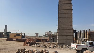 البيئة تحرر محضرين ضد مصانع مخالفة بالصف استجابة لشكاوى المواطنين 