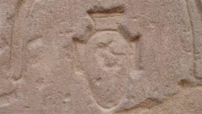 موطن الحكمة والذاكرة.. كيف قدس المصري القديم عضو القلب؟ 