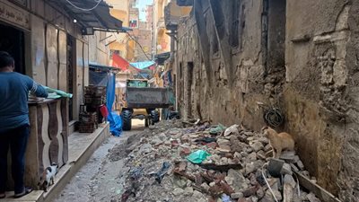 توقف الإسكان الاجتماعي أزمة لسكان العقارات الآيلة للسقوط بالإسكندرية ونائب يطالب بالحل