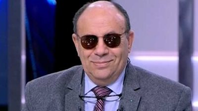 مش عايز أتجوز وأهلي ضاغطين عليا.. مبروك عطية: قولهم اتجوزوا إنتوا واتغطى بالبطانية