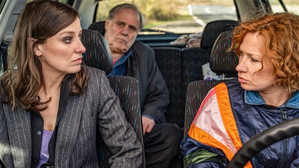 أبطال فيلم بنات