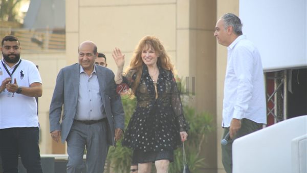 نيللي ومحمد حفظي