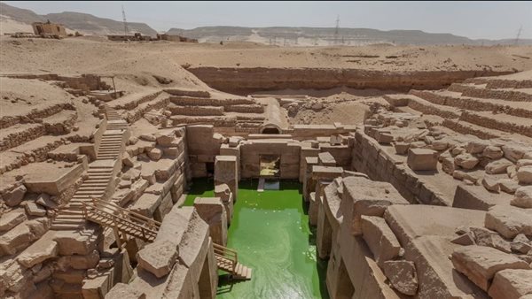 مبني الأوزريون 