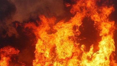 بث مباشر | حريق هائل يلتهم الأراضي الزراعية المجاورة للمساكن الشعبية في طما بسوهاج