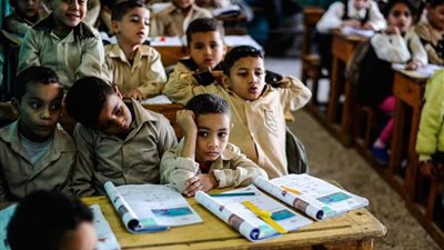 حقيقة حذف أجزاء من مناهج المرحلتين الابتدائية والإعدادية 