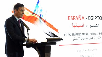 رئيس الحكومة الإسبانية: مصر أحد اقتصادات العالم القليلة التي حققت نموًّا إيجابيًّا خلال كورونا