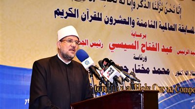 وزير الأوقاف: الرئيس يشجع على حفظ القرآن وإكرام أهله.. وأطلقنا برنامج القارئ العالم | صور