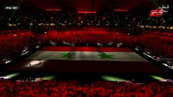 علم سوريا في افتتاح