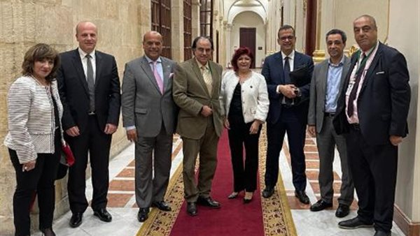 اجتماع غرفة المنشآت