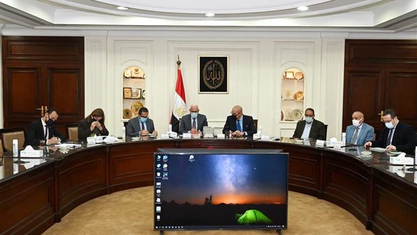 اجتماع الدكتور عاصم