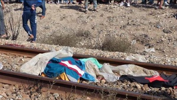 جثة على شريط السكة